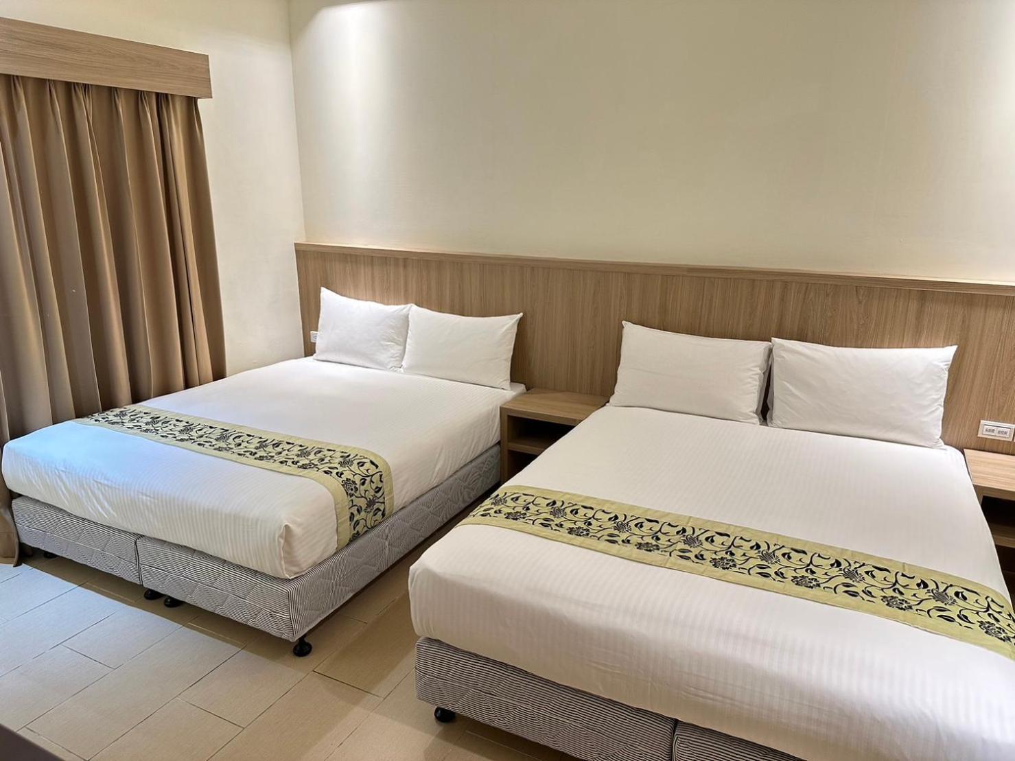 East Town 26 Hotel Città di Hualien Esterno foto