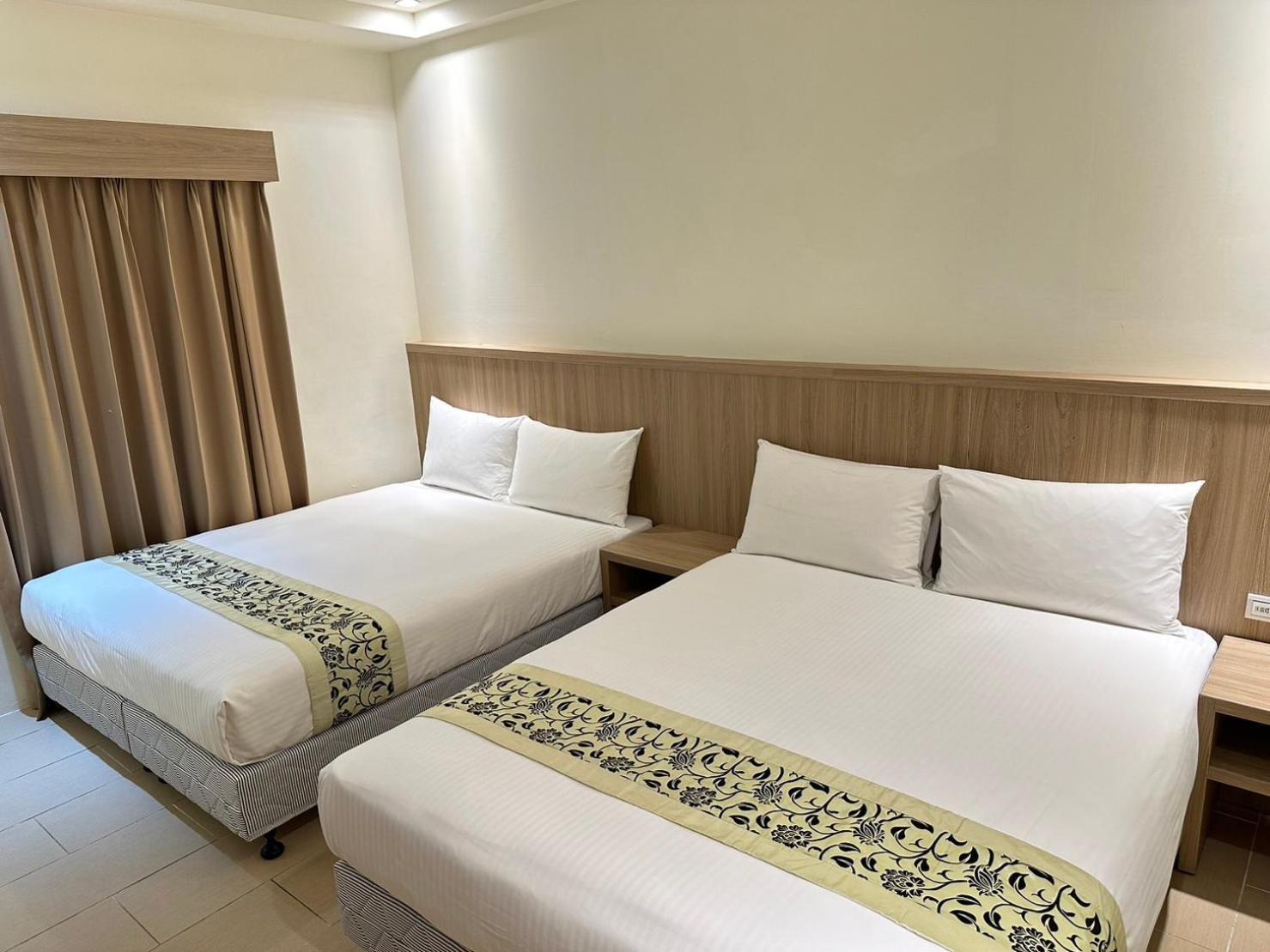 East Town 26 Hotel Città di Hualien Esterno foto